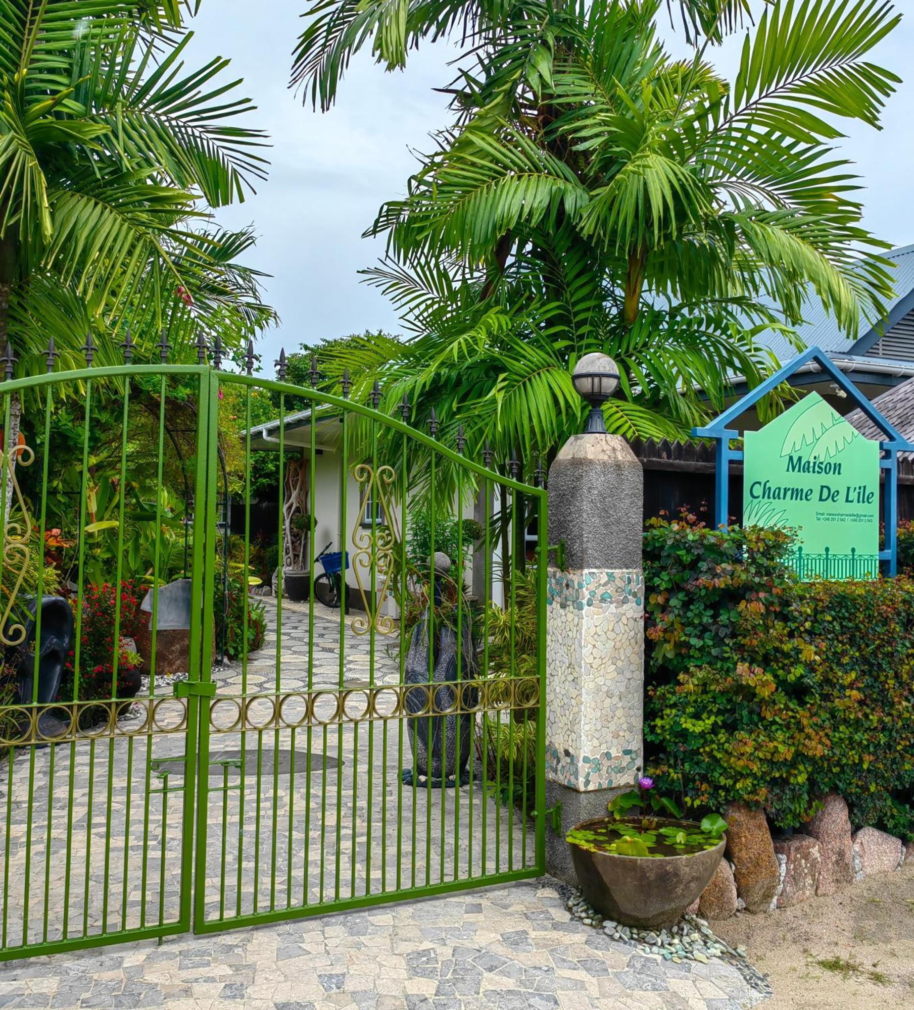 Maison Charme De L'Ile Insel Insel La Digue Exterior foto